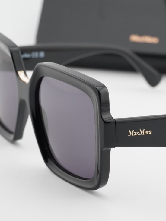 Max Mara ERNEST MM0088 01A Square Sunglasses - Black / Smoke display picture 2